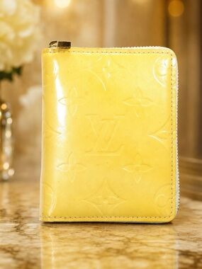 Louis Vuitton Yellow Vernis Zip-Around Card Wallet